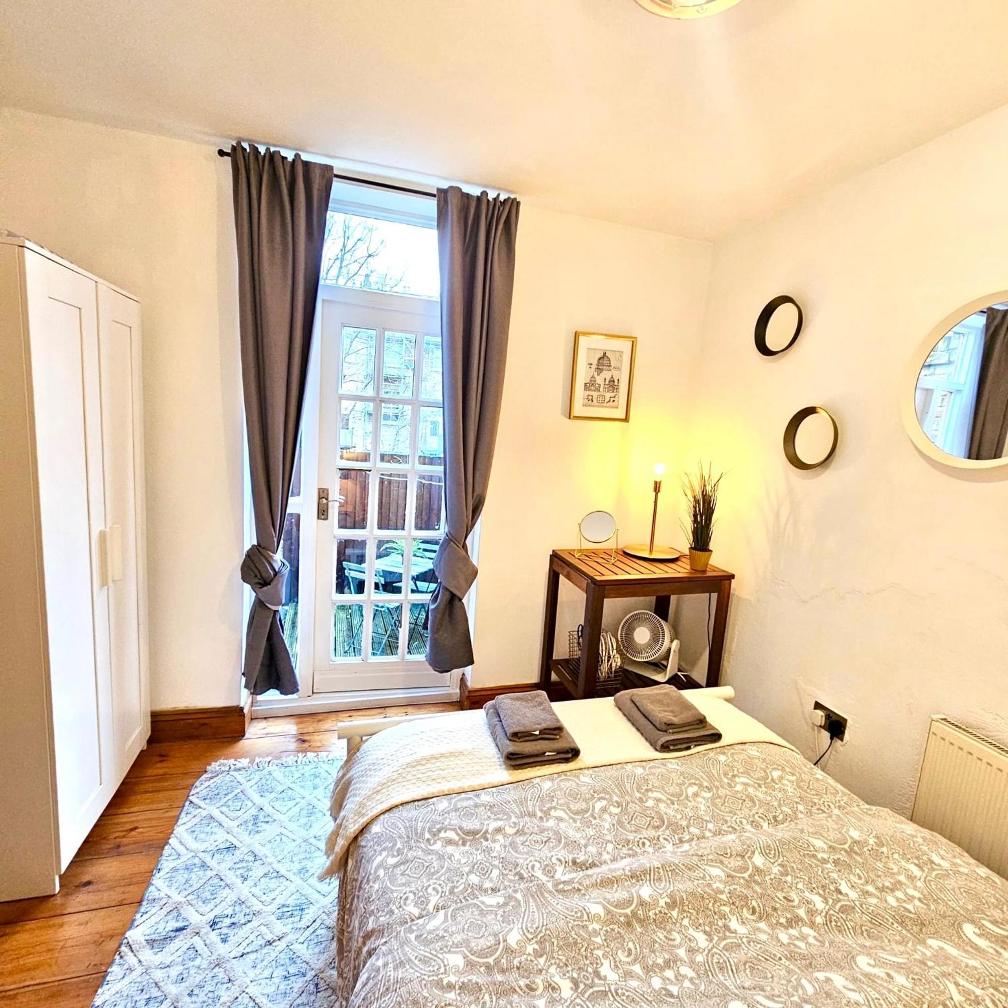 Lovely 1 Bed Apartment 2 Min To Station لندن المظهر الخارجي الصورة